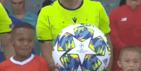 斯基拉：米兰可能通过科斯蒂奇的交易签DV9，两人经纪人相同（斯基拉：米兰或借科斯蒂奇交易运作引进DV9，二人同属一经纪人）