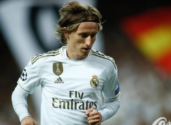 表现出彩！扎卡本场个人数据：1射门1进球，5次关键传球